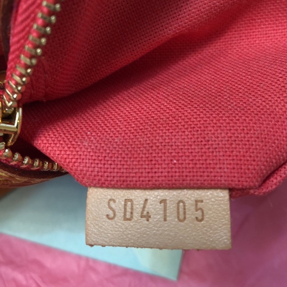 🛑 SOLD - Picture 10 of 16